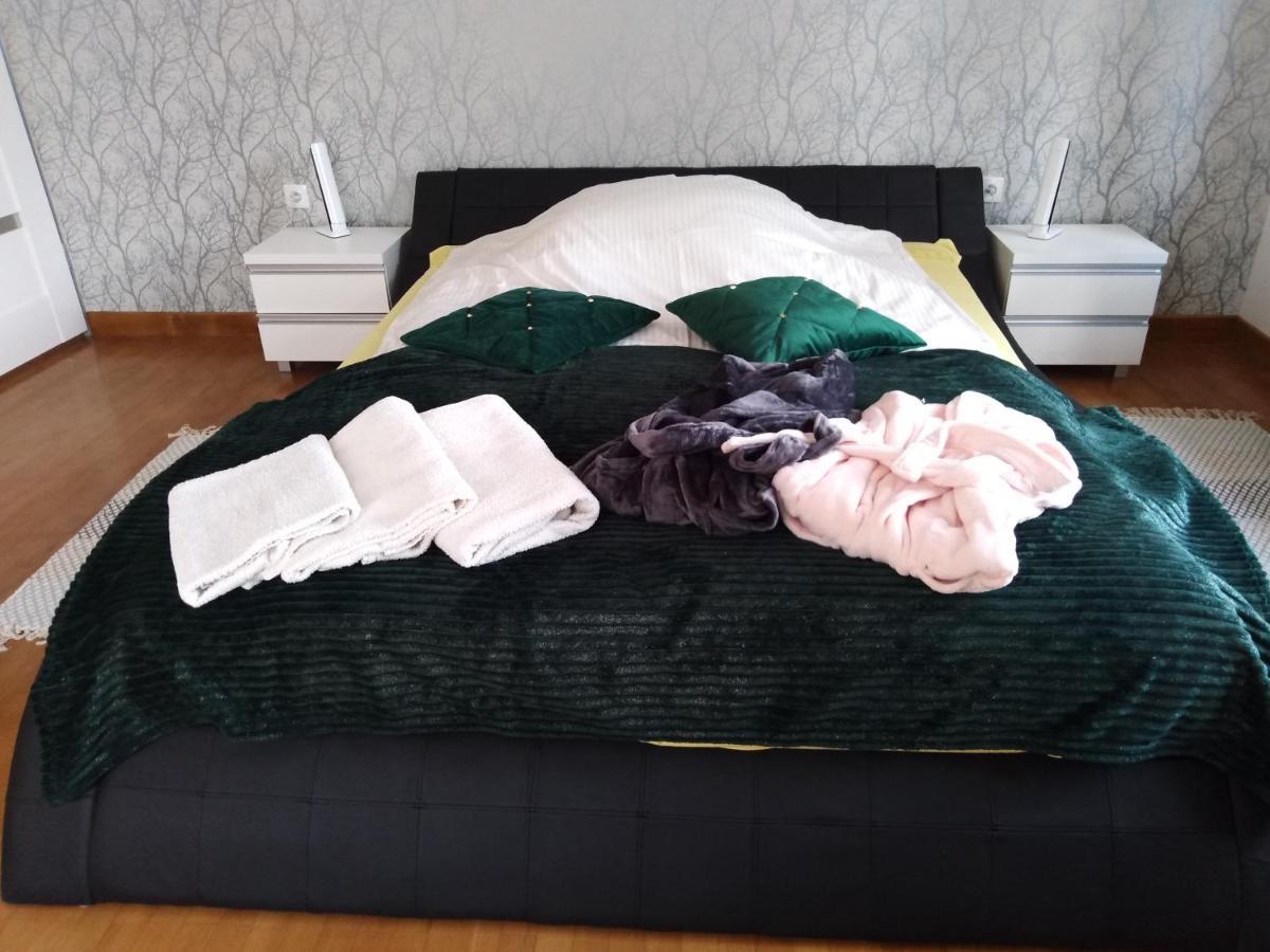 Apartamenty Kletowka Krosno Buitenkant foto