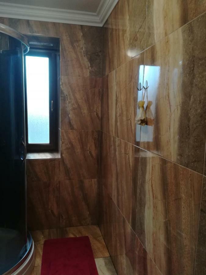 Apartamenty Kletowka Krosno Buitenkant foto