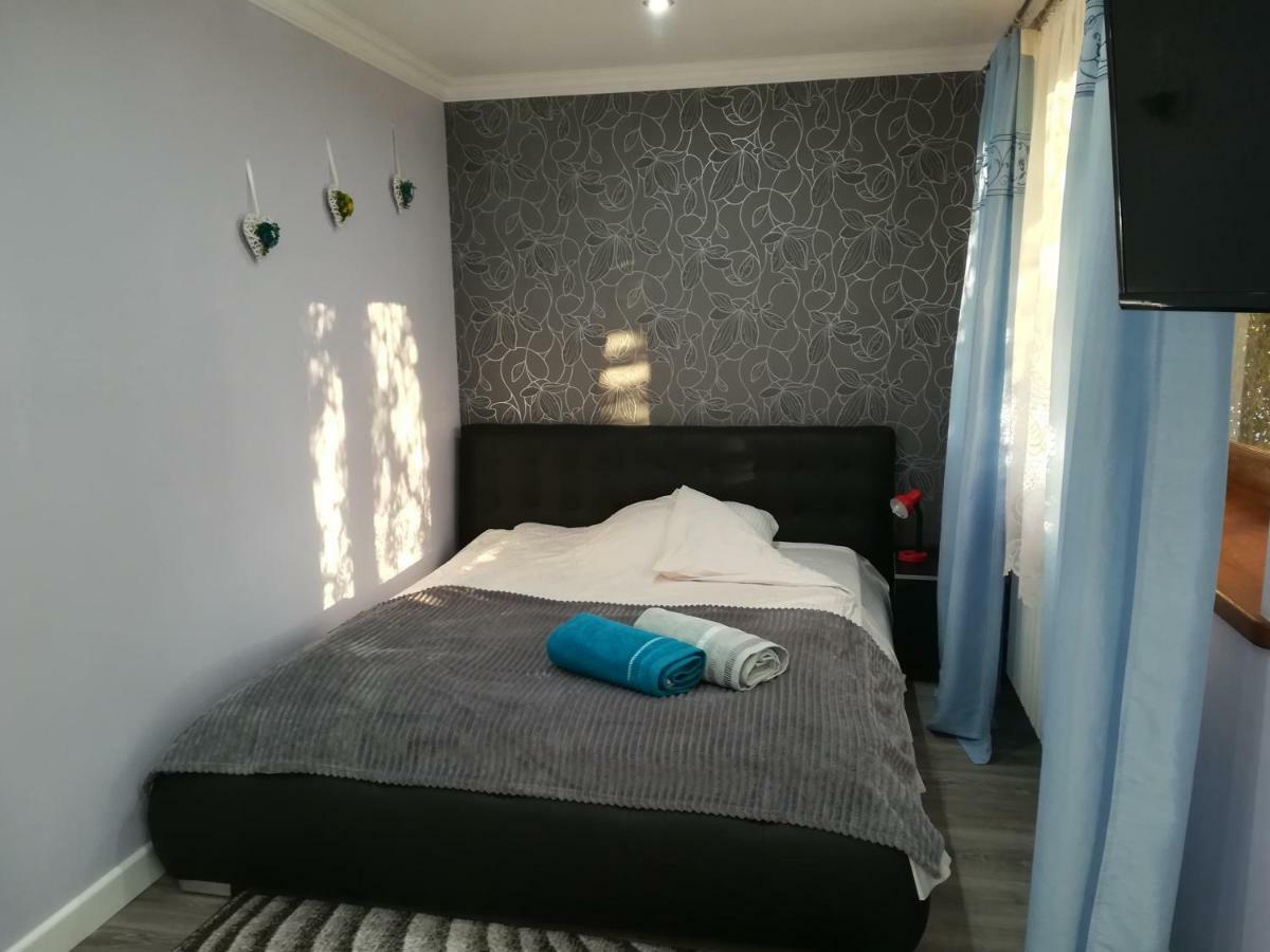 Apartamenty Kletowka Krosno Buitenkant foto