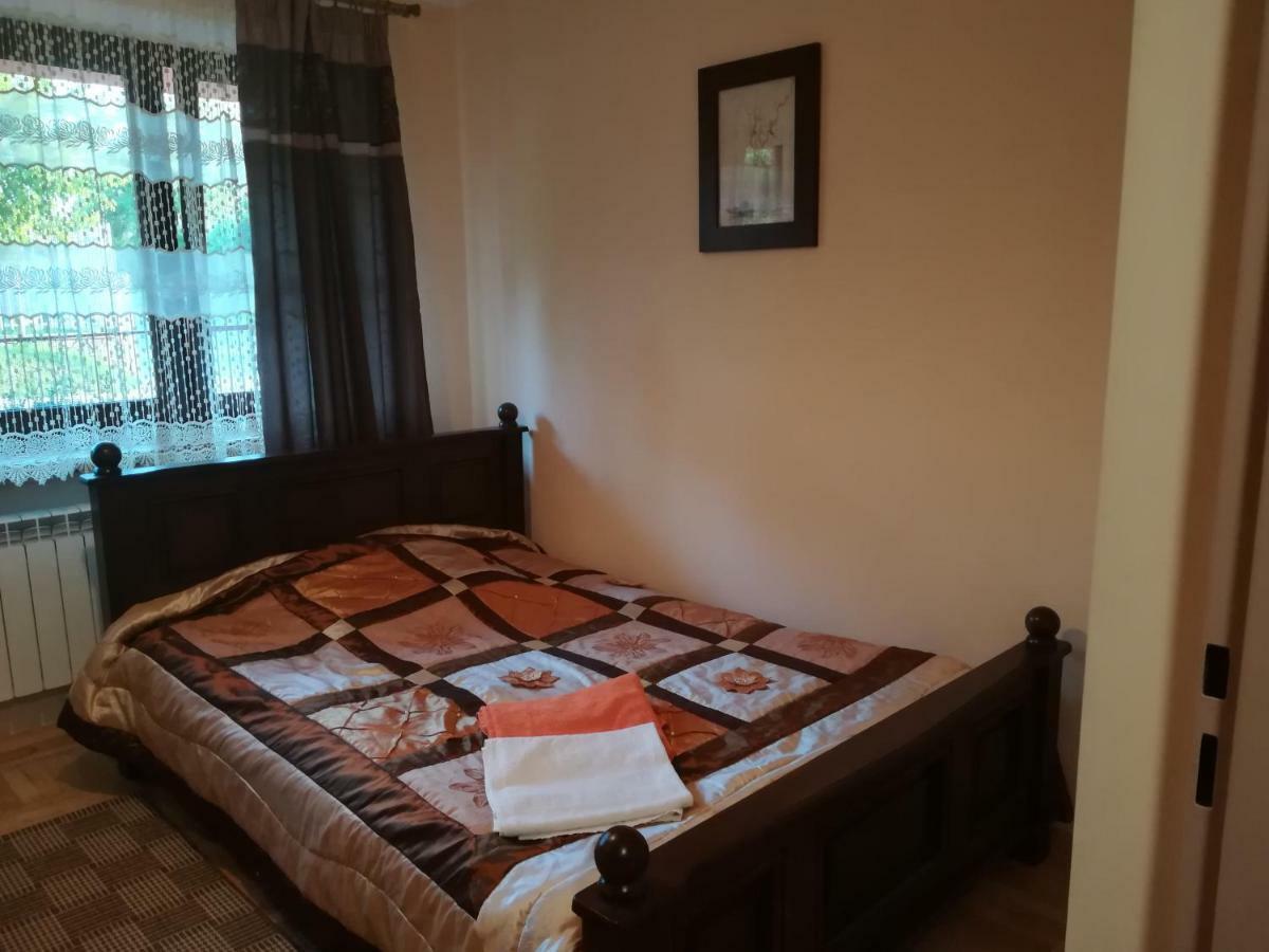 Apartamenty Kletowka Krosno Buitenkant foto